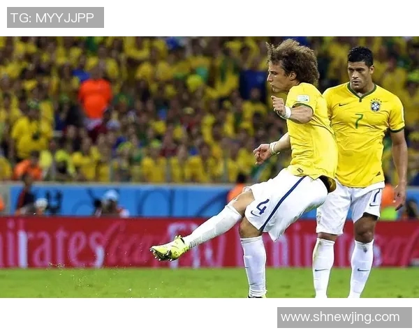 足球明星训练项目揭秘提升竞技水平的科学方法与实战技巧